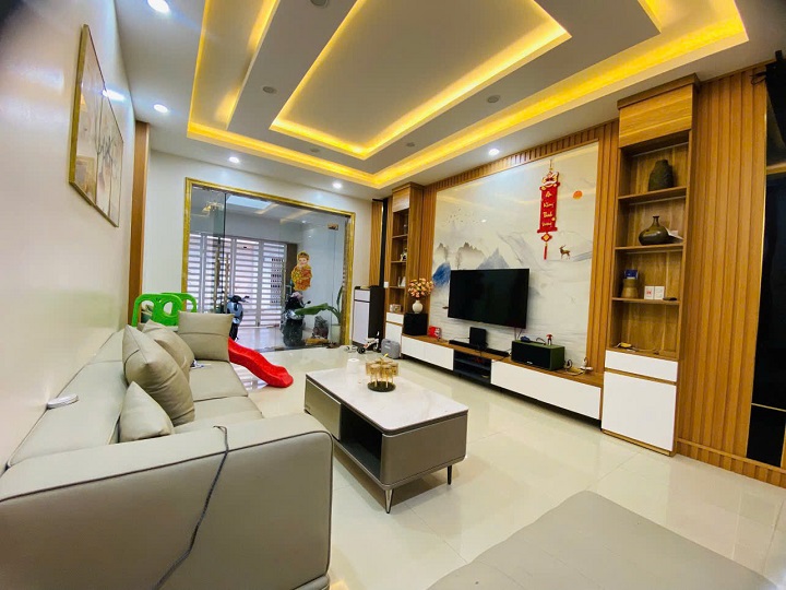 BÁN NHÀ VỊ TRÍ ĐẸP – NGÕ Ô TÔ TRÁNH – QUÁN NAM, KÊNH DƯƠNG, LÊ CHÂN, HẢI PHÒNG